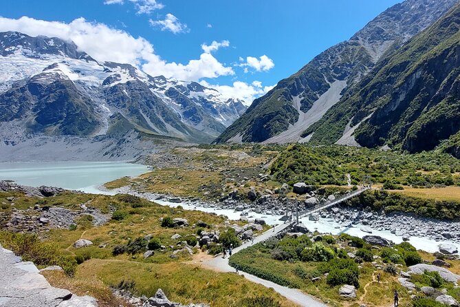 12 Day New Zealand Private Tour from Auckland to Queenstown - Arthur’s Pass and the Southern Alps setup: trains, tracks, and stargars