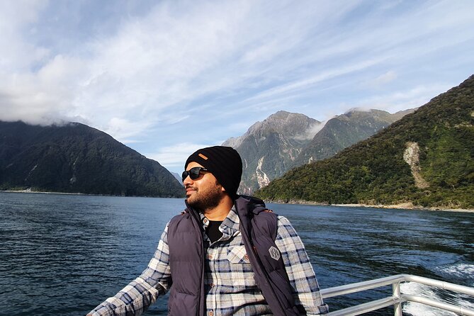 4 Day Tour to Milford Sound, Mount Cook & More from Auckland - Day 3: Lindis Pass lookout, Lake Pukaki color, and Mount Cook time