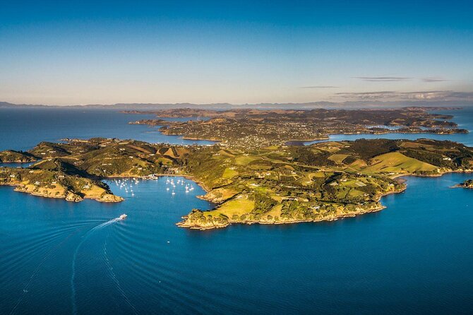 5 or 7 hour Far End of Waiheke Scenic Wine Tour in Electric Vans - Man O’ War Vineyards and Man O’ War Bay: the big-view centerpiece