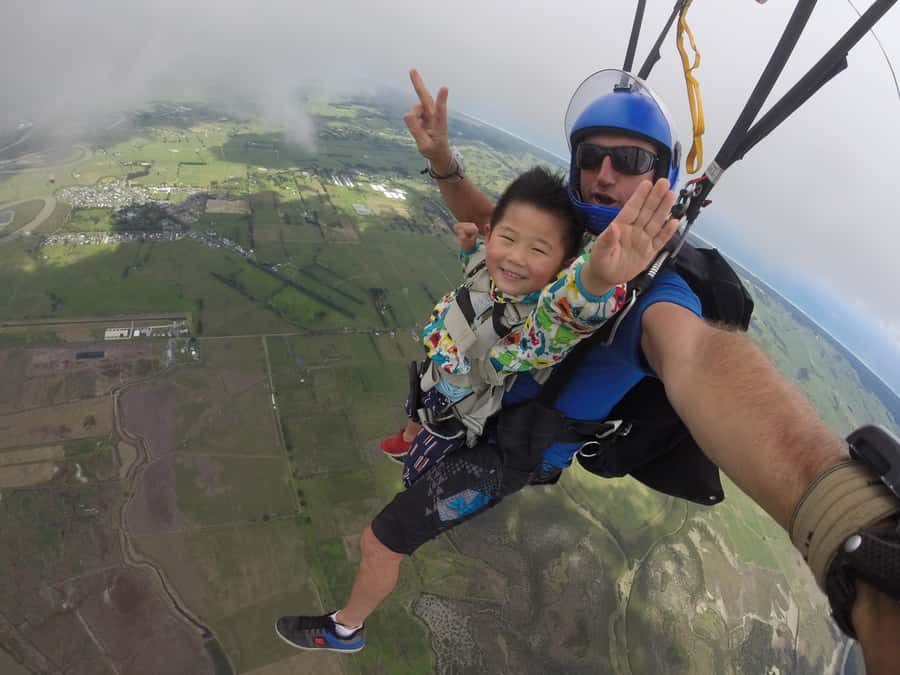 Auckland: 13000, 16000, or 18000-Foot Tandem Skydive - Price and value: is $206 per person a fair trade?