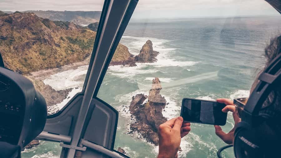 Auckland: 36 min scenic helicopter flight - Coast to Coast - Who this Auckland helicopter flight is perfect for