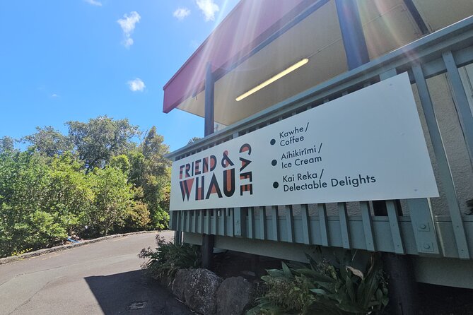 Auckland City Halfday Private Tour - Auckland Domain Wintergarden: glass conservatories in a historic park