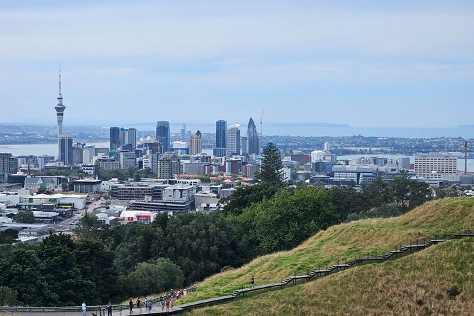 Auckland City Halfday Private Tour - Mission Bay: soft sand and space for a casual break
