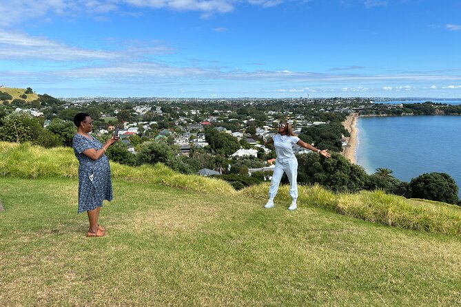 Auckland City Top Spots Half Day Private Tour - Westhaven Marina: yachts, but also city views