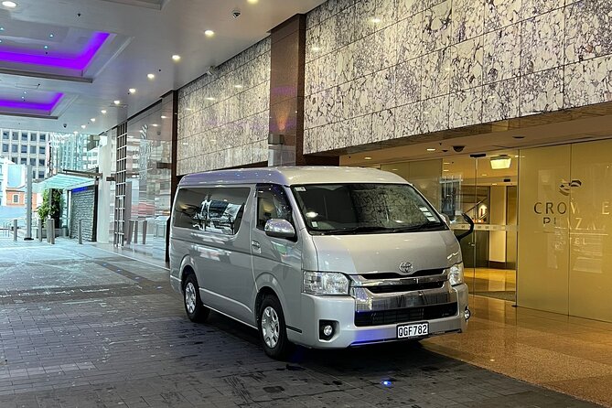 Auckland Cruise/Wharf & Airport Transfers - Communication and Reliability: The Real Strength