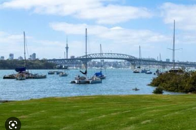 Auckland Full Day Attractions & Museums Tour - Auckland Harbour Bridge: A Quick First Impression
