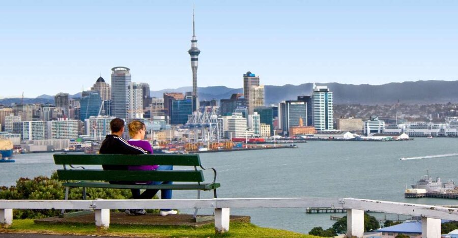 Auckland: Guided Small Group City Discovery Tour - Westhaven Marina: A Strong Visual Finish