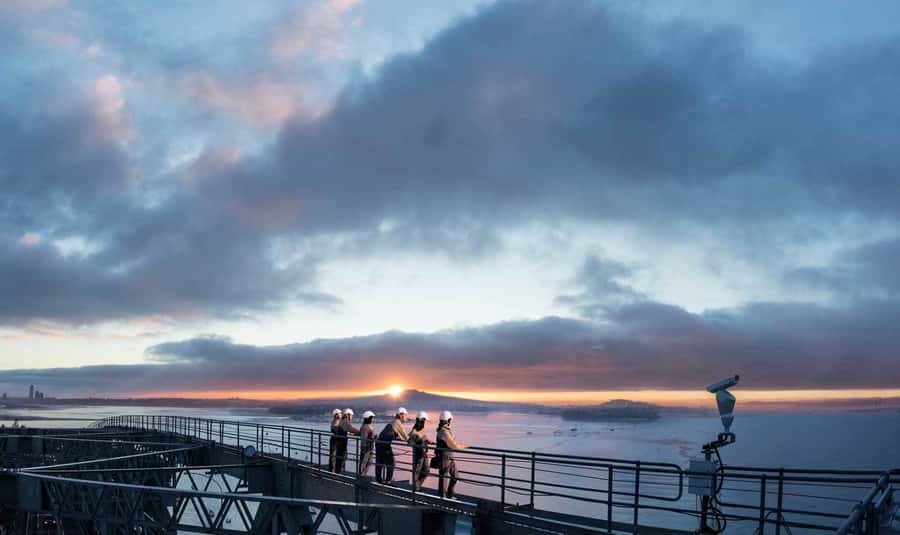 Auckland Harbor Bridge: Bridge Climb - The Route: From the Base to the Summit on Engineered Walkways