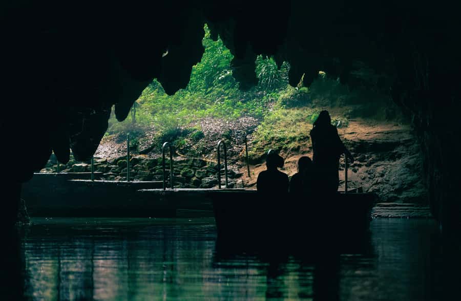 Auckland: Rotorua Māori Village & Waitomo Caves with Lunch - Packing and Comfort Tips That Actually Matter Here