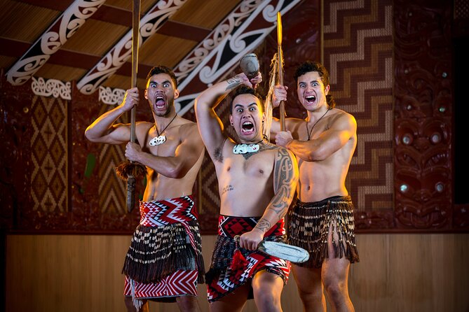 Auckland: Rotorua Te Puia with Haka & Polynesian Spa Small Group - Practical tips: sulfur, comfort, and timing you can control