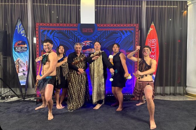 Auckland Urban Māori Experience with Transportation - Traditional Māori lunch with locally sourced ingredients: what’s included and how to plan