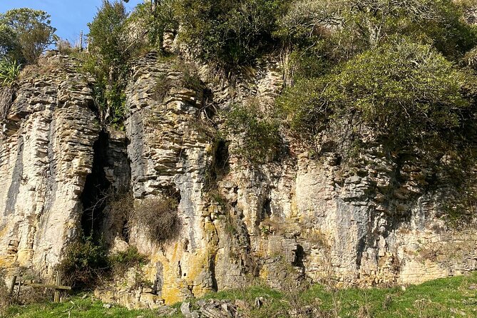 Auckland : Waitomo Spellbound Glow Worm Twin Caves Private Tour - Te Ana o Te Atua: Cave of the Spirit on Foot