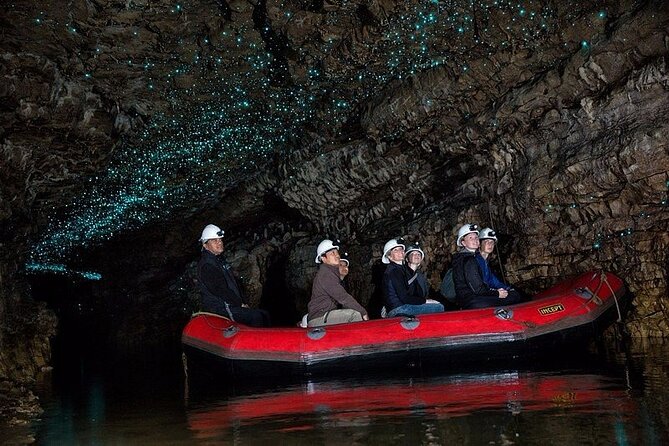 Auckland : Waitomo Spellbound Glow Worm Twin Caves Private Tour - The Small-Group Van Ride to Mangawhitikau Gorge