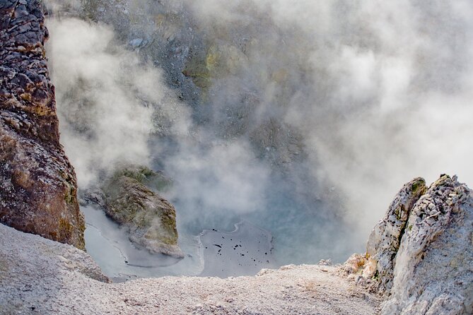 Devil's Bath Experience - Private Tour to Wai-O-Tapu & Lake Taupo - How to use your 90 minutes wisely (self-guided, not chaotic)