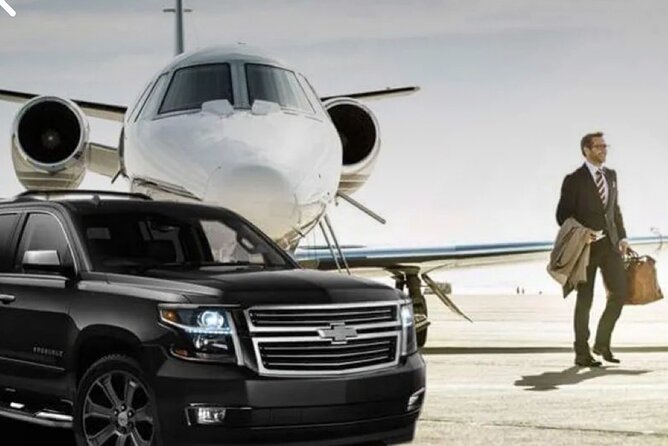 Direct & Quick Auckland Airport Transfer to/from Hotel in SUV - Price Value for Groups Up to 3 (and When It Makes Sense)