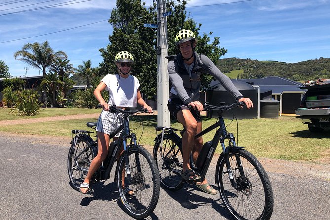 eRide Waiheke 5 bays ride - The ride plan: how the Five Bays route unfolds in your day