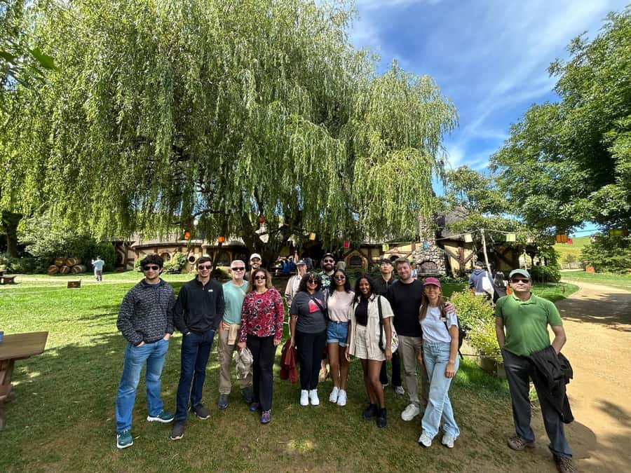 From Auckland: Hobbiton Movie Set Small Group Tour - The Green Dragon Inn: included drink, real pub atmosphere