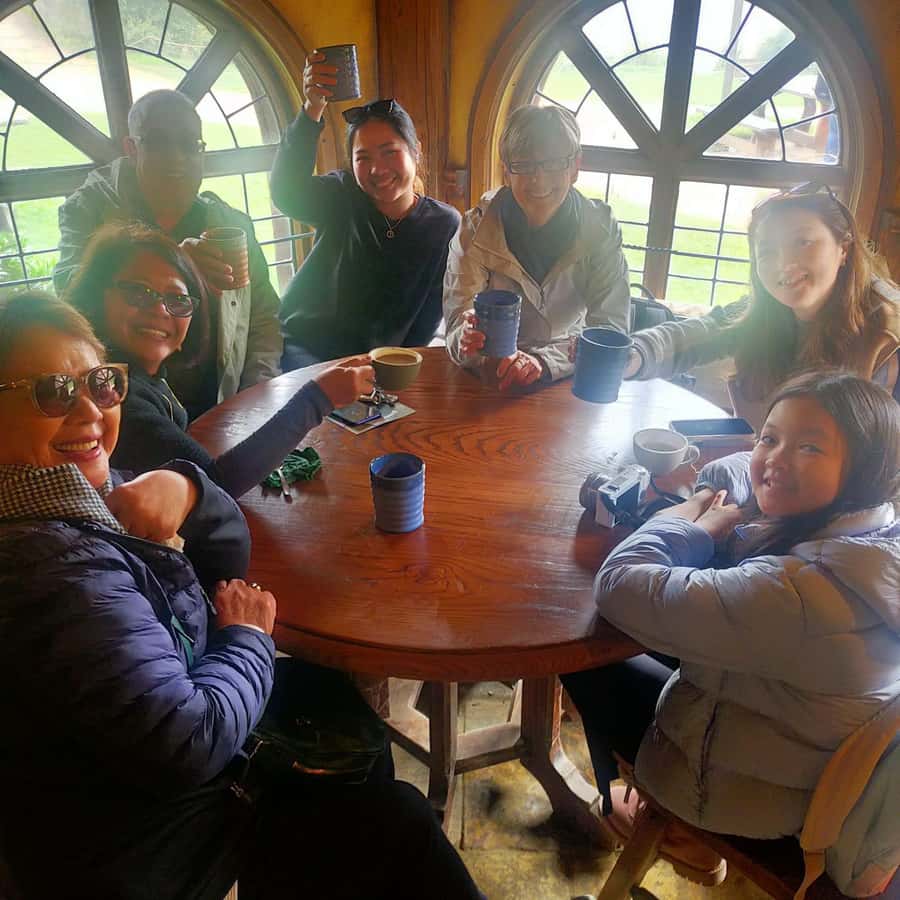 From: Auckland: Rotorua via Hobbiton Tour One Way Tour - Price check: what $196 buys you for Hobbiton + a one-way transfer