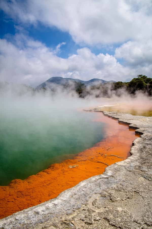 From Auckland: Wai-O-Tapu & Polynesian Spa Rotorua Day Tour - The vibe: a full Rotorua hit without driving yourself