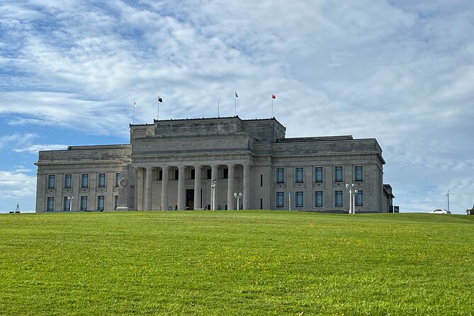 Half-Day Tour: AUCKLAND CITY Highlights with Hotel Pickup - Auckland Museum and Winter Gardens: Domain-area views without ticket time