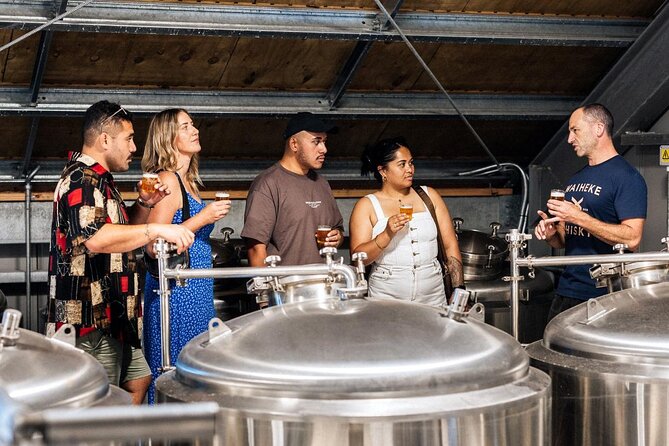 Heke Brewery and Distillery Tour in Waiheke Island with samples - Beer and whisky samples: how to taste with purpose