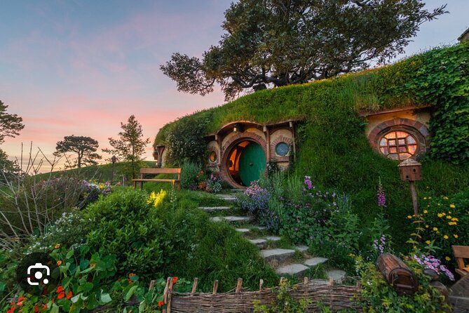 Hobbiton and Waitomo Caves Arrive in Comfort and Style - Hobbiton Movie Set: How the Guided Shire Visit Feels on the Ground