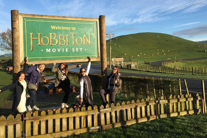 Hobbiton Movie Set Small Group Day Tour from Auckland - The Green Dragon Inn: a drink moment, with the 18+ rule