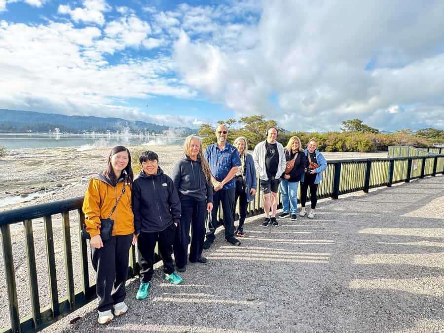 Hobbiton, Waitomo, Rotorua & Taupo 2-Day Tour from Auckland - Rotorua Highlights and Wai-O-Tapu: Geothermal Sights With Context