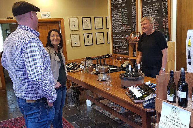 Kumeu Wine Region Shuttle from Auckland - Rain, pace, and what to bring for a smooth half-day