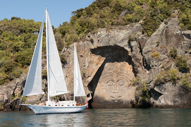 Lake Taupō Private Day Tour from Auckland to Māori Rock Carvings - Key Highlights Worth Booking For