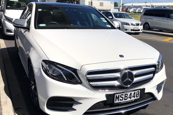 Luxury Airport transfers in Auckland - Tips to Make Pickup Easy at Auckland Airport