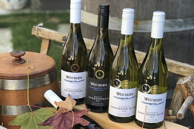 Luxury Private Auckland Wine & Beach Tour with Lunch - Kumeu River Wines: Award-Winning Styles in the First Pour