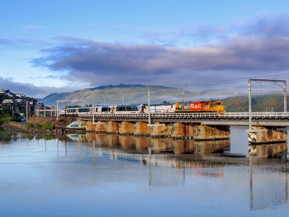 Northern Explorer Train Journey from Auckland to Wellington - Seats, comfort, and the long-day reality: what to pack and how to choose your space