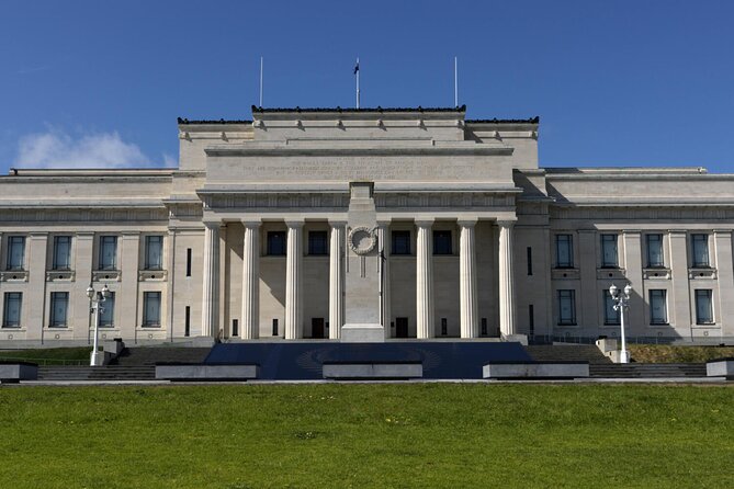 Private Auckland Sightseeing - Full Day/Half Day Hidden Gems Tour - Volcanic viewpoints: Mount Eden and One Tree Hill for that Auckland wow