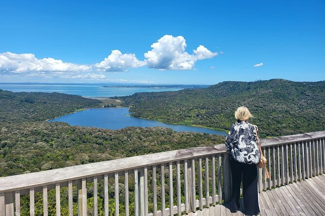 Private Auckland West Coast Tour Piha Beach and Karekare Falls - Arataki Visitor Centre: the smart first stop