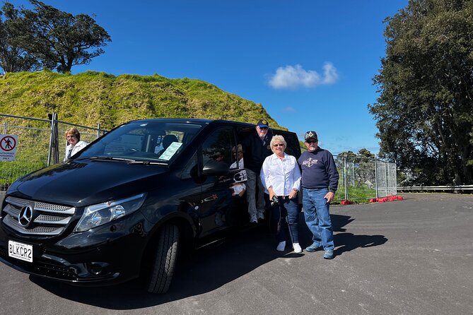 Private Luxury Airport Transfers in Auckland – Sedans & Vans - WiFi and chilled water: small comforts that matter more than you think
