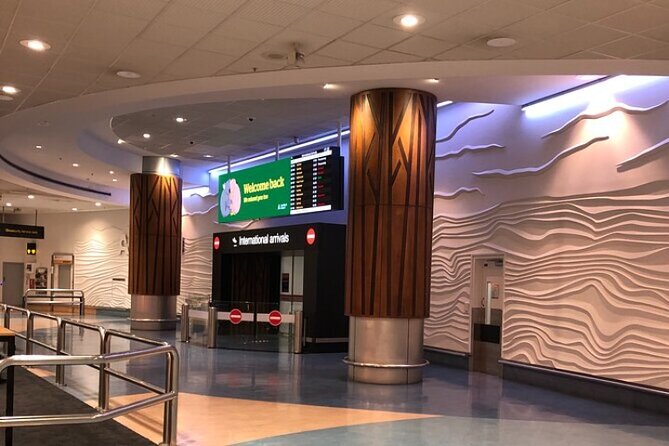 Private One-Way Transfer: Auckland Airport to Auckland City Hotel - How the Timing Usually Feels: About One Hour Door-to-Door
