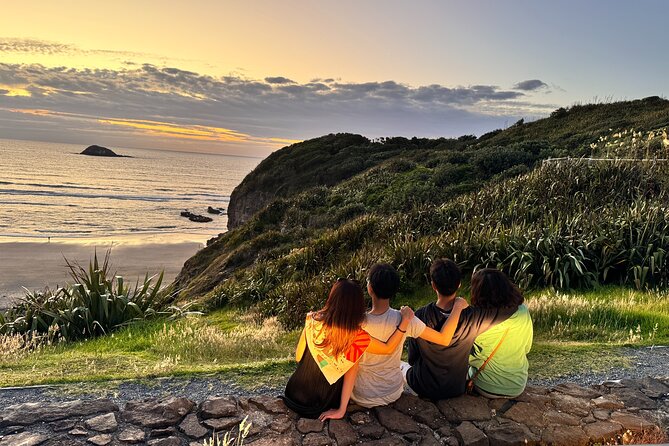 [PRIVATE] SUNSET. Wine. Hot Pool. Dinner - Muriwai Beach at sunset: black sand and the Tasman Sea finale
