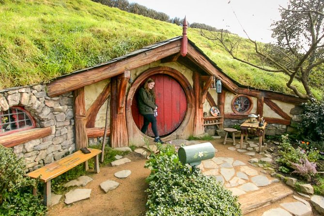Private The Hobbiton Tour - Auckland Tour House - Admission and meals: the cost details that matter for value