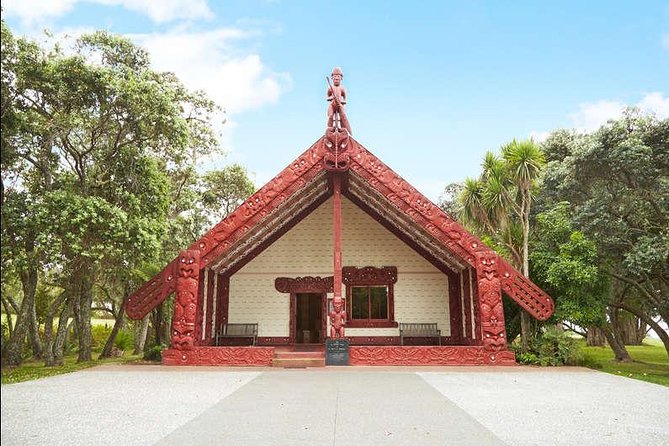 Private Tour: Bay of Islands Day Trip from Auckland - Whangarei Falls and Haruru Falls: Waterfalls That Break Up the Drive