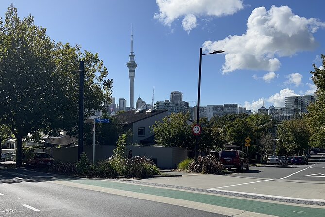 Private Transfer From Auckland City To Auckland Airport - What’s included vs not included: the small checklist you should care about