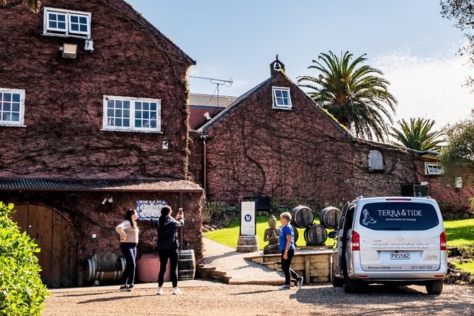 Private Waiheke Food & Wine Tour - Allpress Olive Groves: Extra-Virgin Olive Oil and Island-Style Pairings