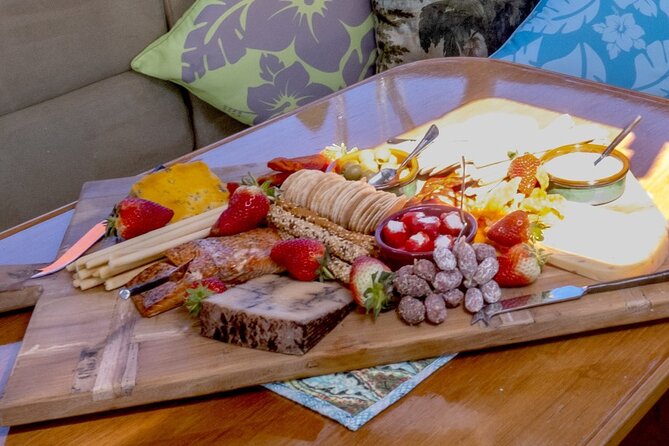 Private Waiheke Food & Wine Tour - Guides Make It: Maria, Liz, Cindy, and Dell as Real Examples