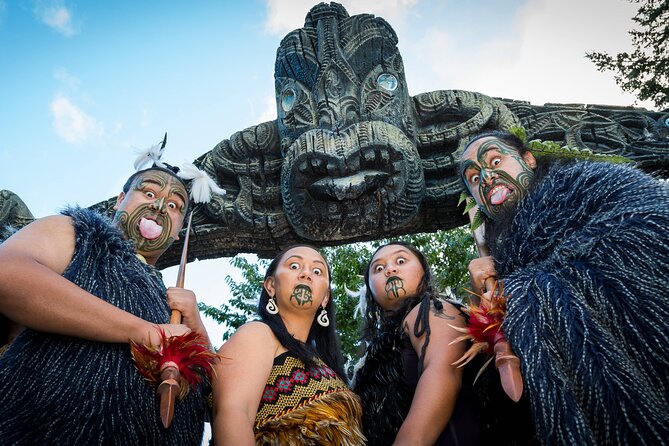 Rotorua Cultural & Geothermal Small Group Tour From Auckland - Small-group comfort, pickup points, and the road-trip rhythm