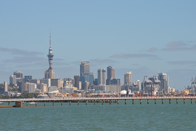 Shore Excursion: Half Day Small Group Auckland Scenic Tour - 4 HOURS - North Head historic reserve: WWII tunnels plus 360-degree views