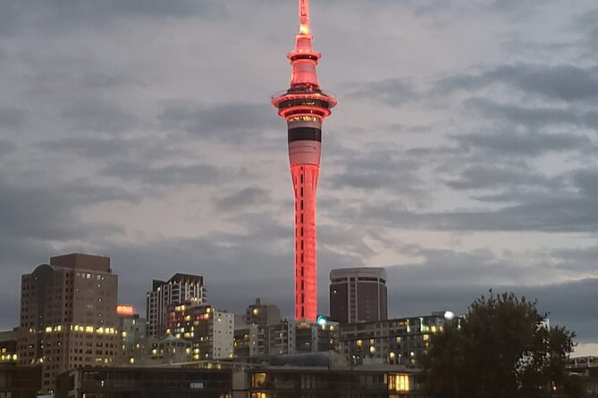 Small Group Waitomo and Rotorua including Te Puia Tour - Weather and day-of realities