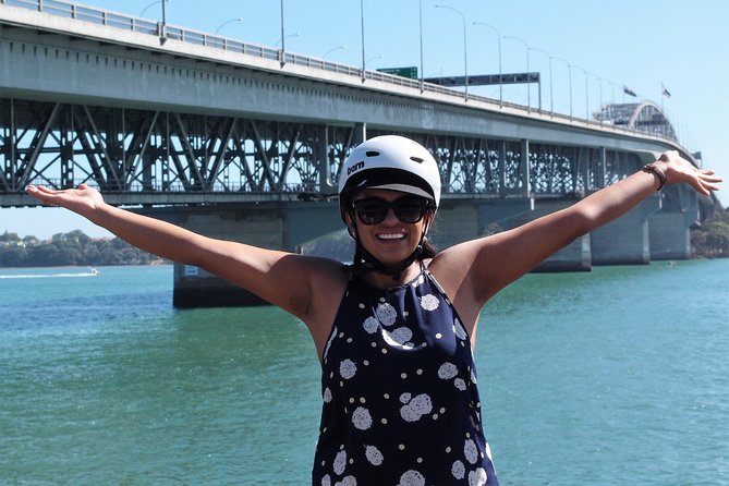 The Classic: our most popular electric bike tour of Auckland's Highlights - Photo souvenirs and your ride recap