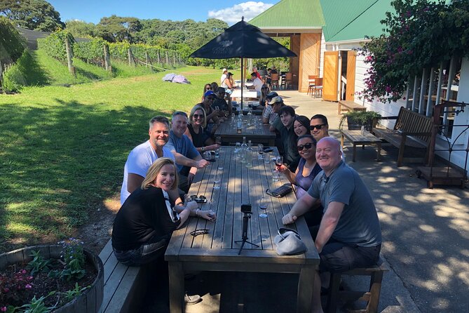 Waiheke Island Premium Wine Tour with Tastings - Weather, Footing, and Sound: Small Tips That Matter on Waiheke