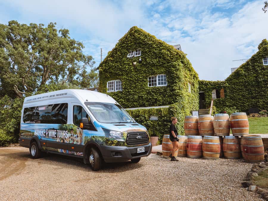 Waiheke Island: Scenic Island Wine Tour & Local Wine Tasting - Wine Tastings Without the Guesswork