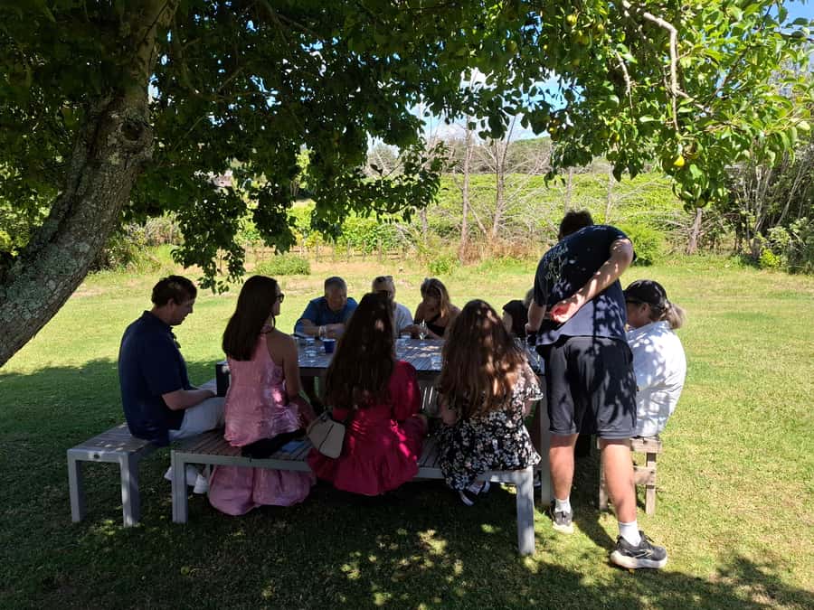 Waiheke Island: Sip and Savor 3 Vineyards Tour with Lunch - Winery three and the last tasting window